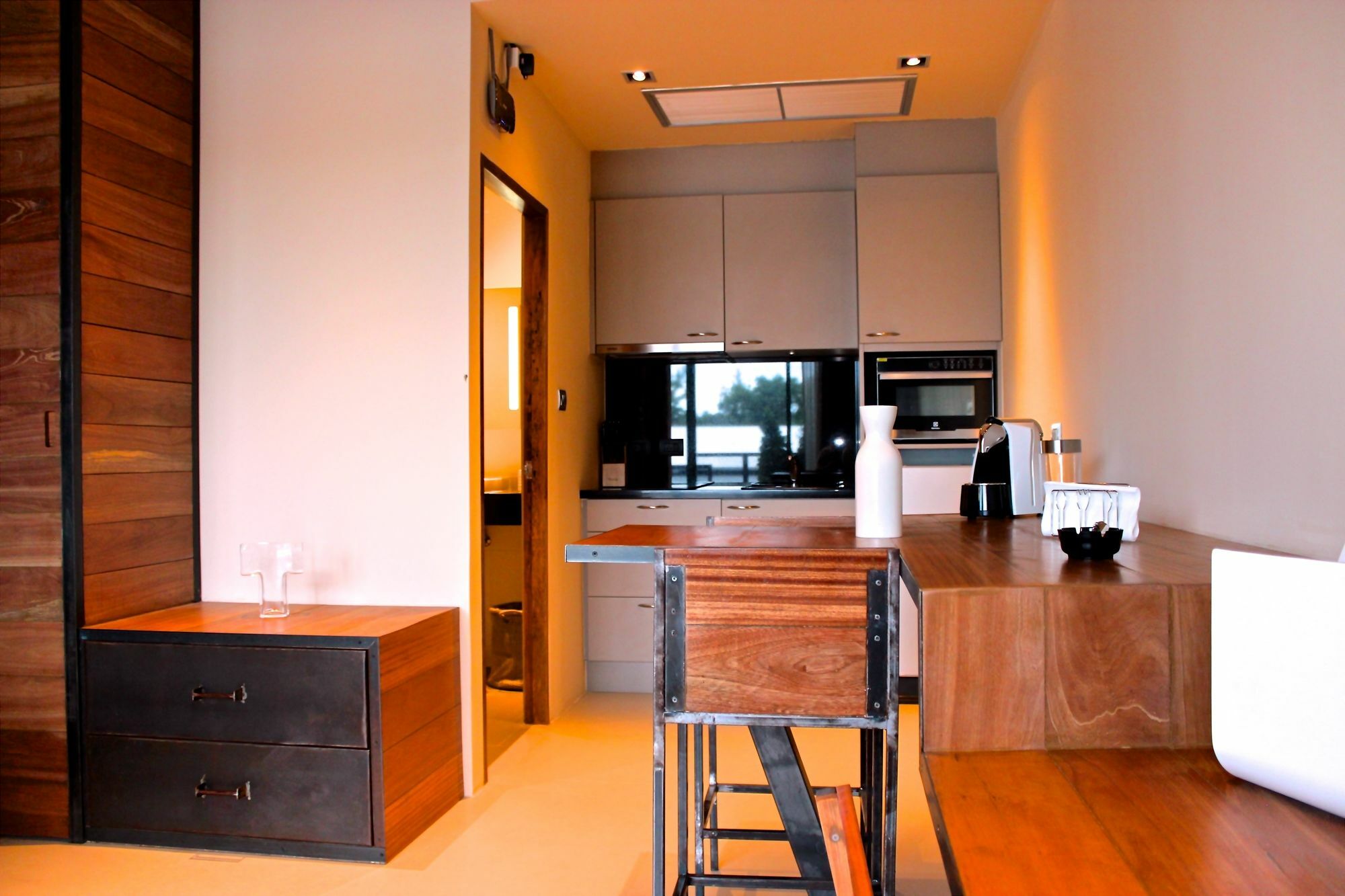 Little Paris Phuket Apartment Bagian luar foto