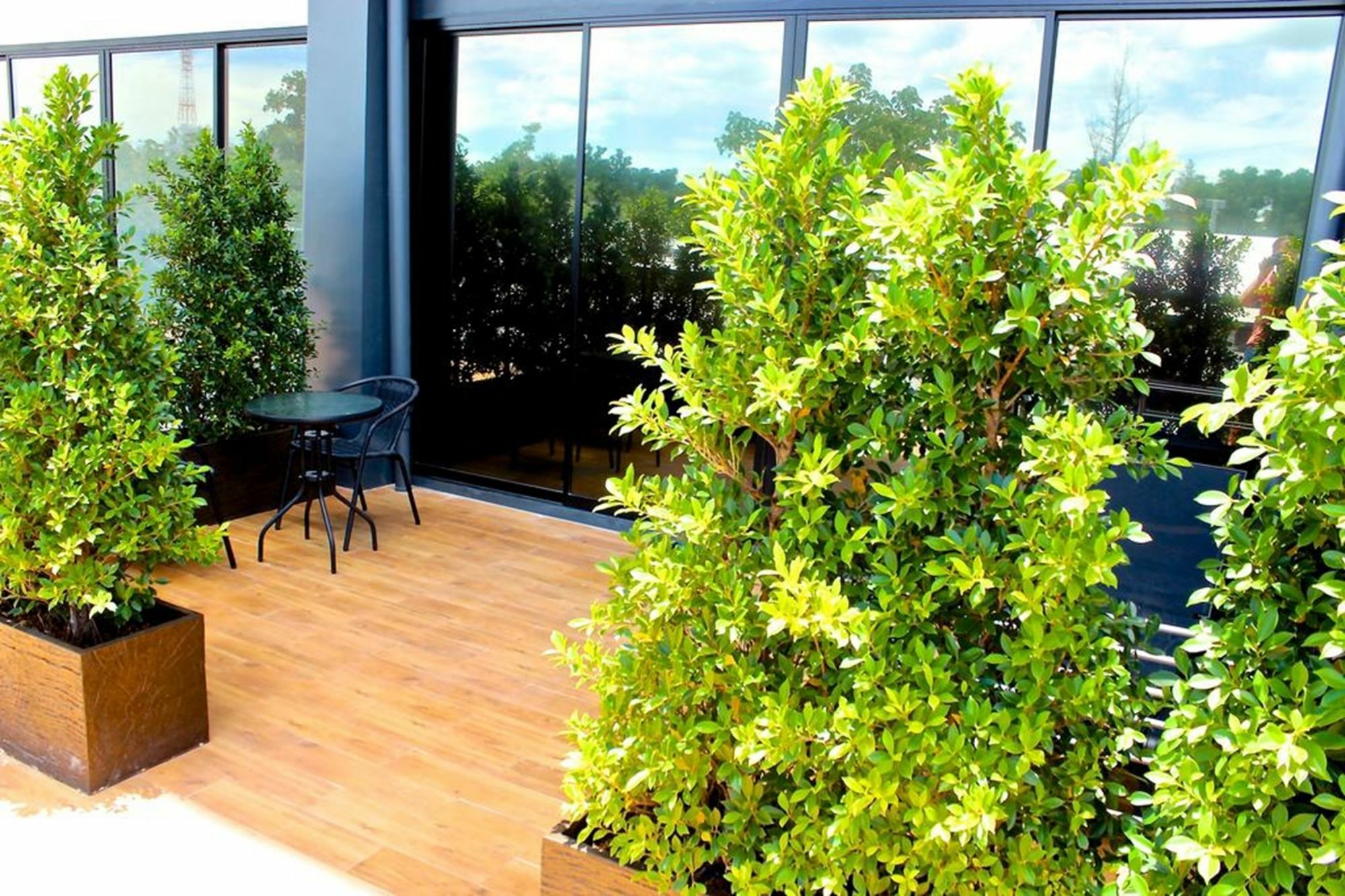 Little Paris Phuket Apartment Bagian luar foto